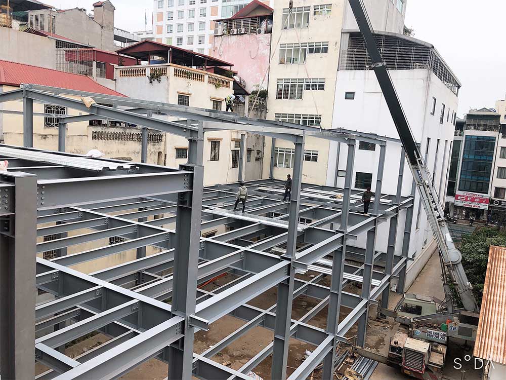 Restaurant of steel frame