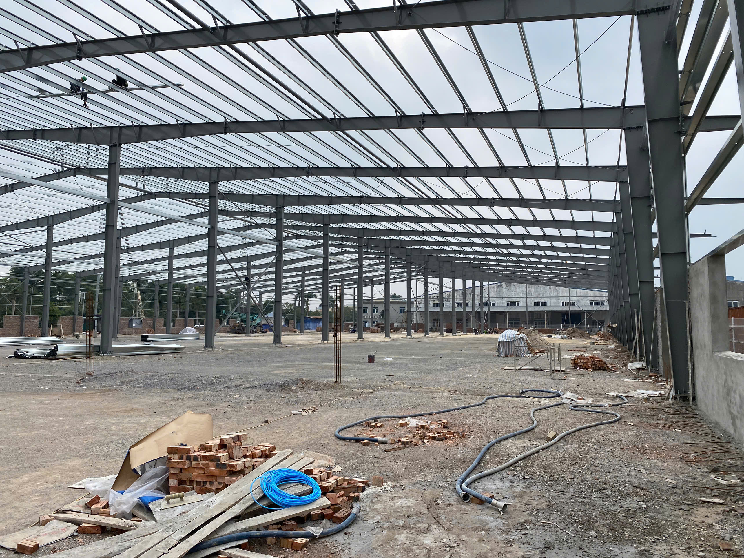 NHÀ XƯỞNG – KHO 69 × 135 MÉT